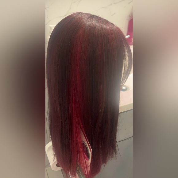 Model Model Deep Invisible L-Part Lace Front Wig - MUZE OMBURGUNDY NEW - Picture 2 of 3